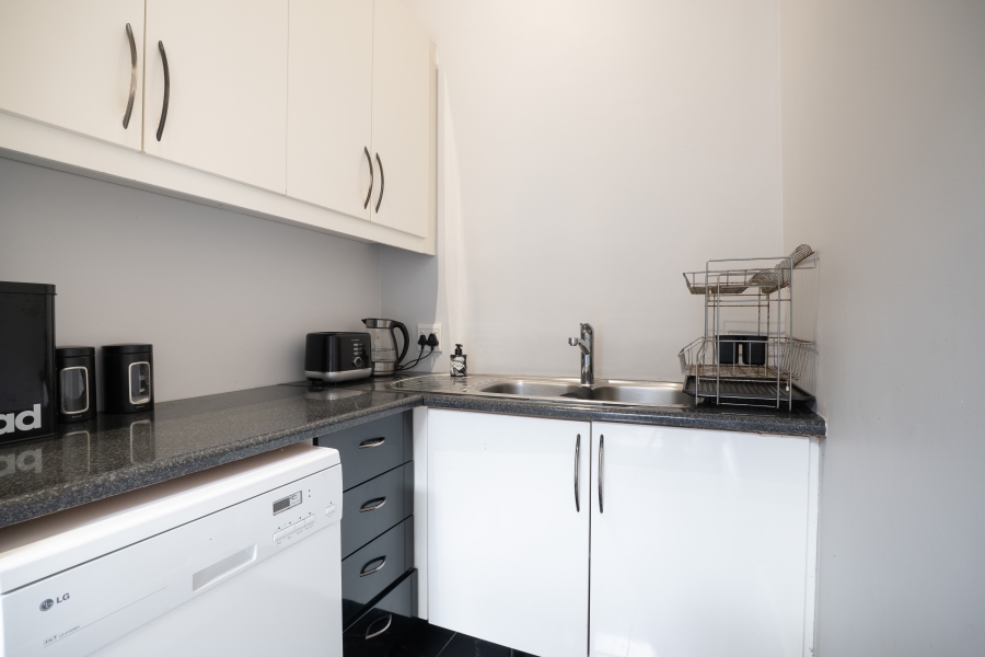 3 Bedroom Property for Sale in Lake Michelle Western Cape